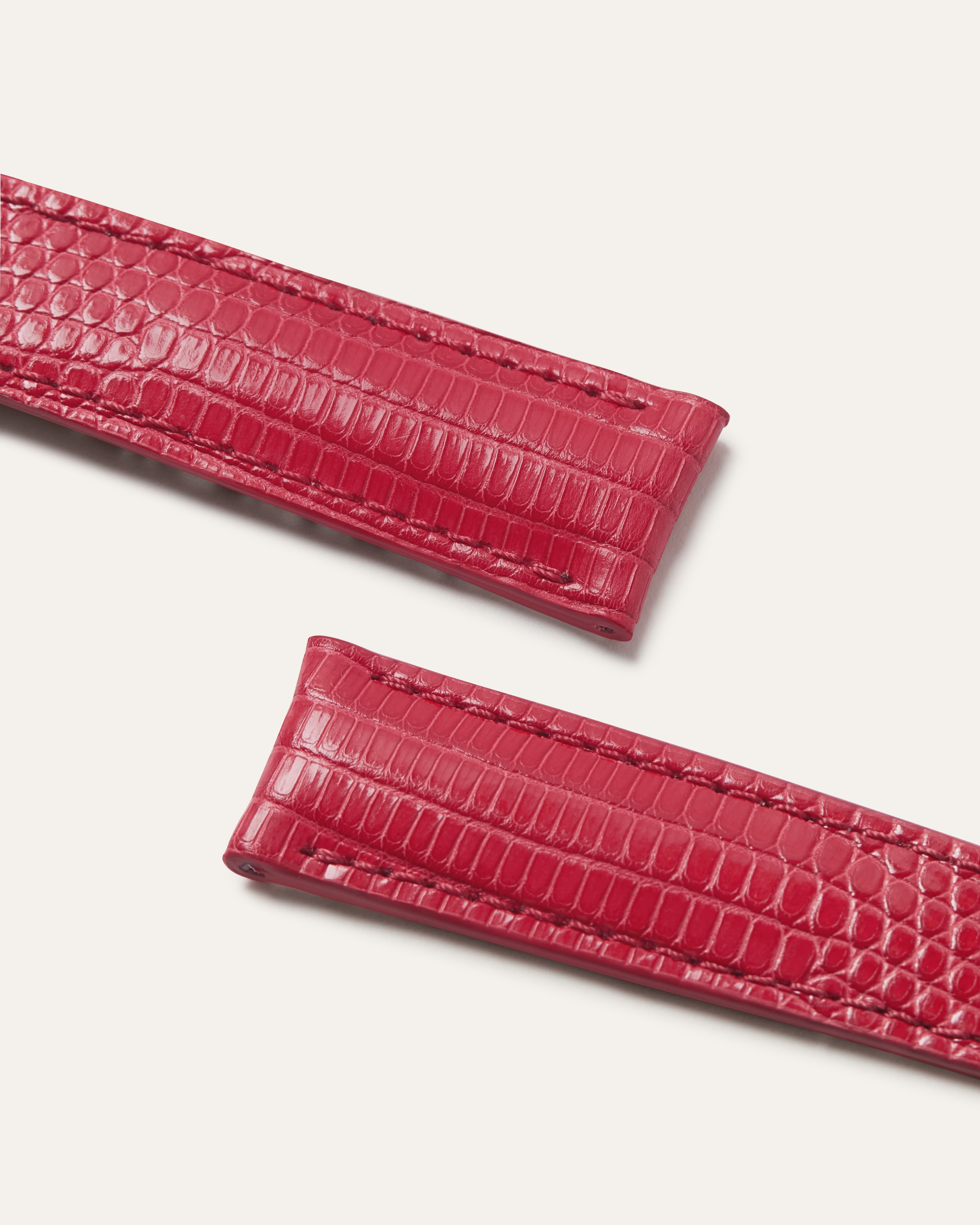 Lizard Classic Watch Strap in Shiny Cherry